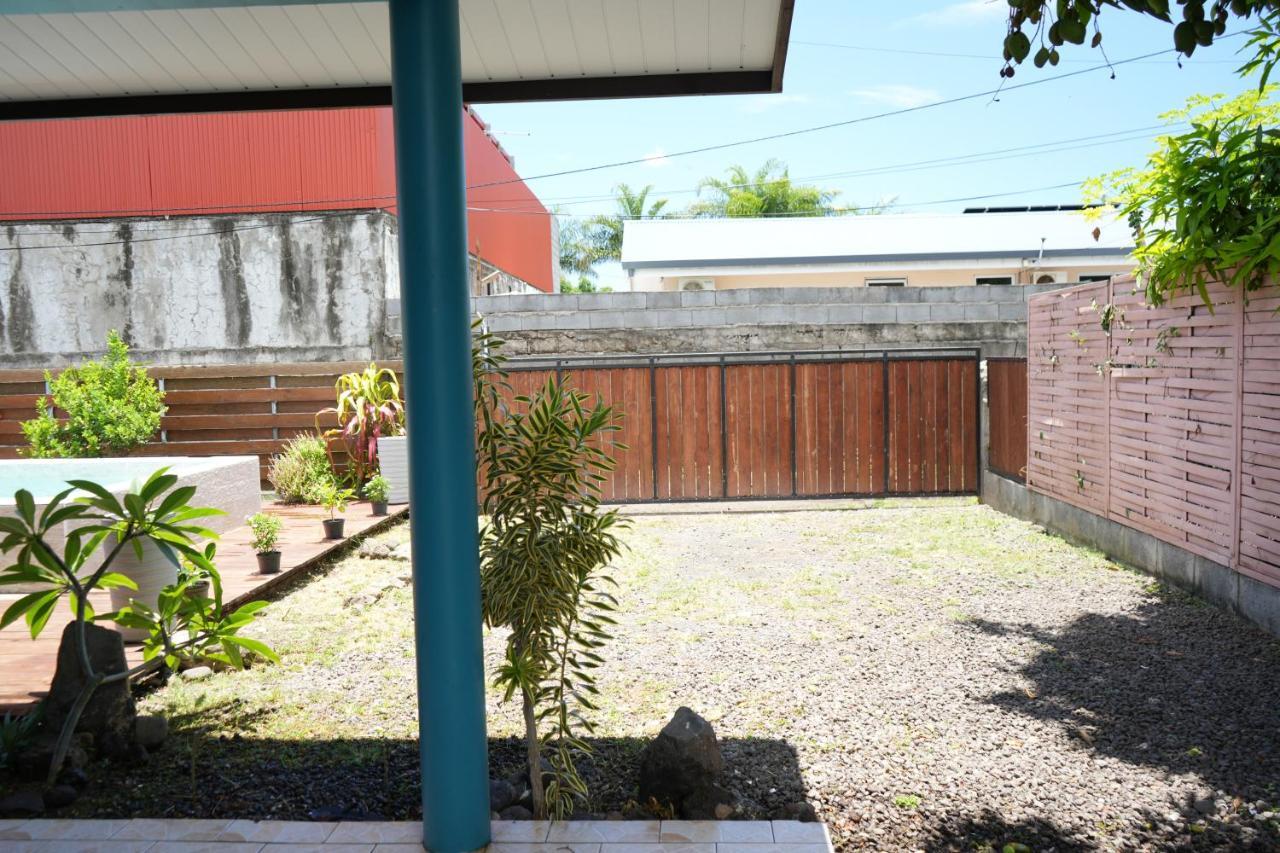 Fare I Tahiti Villa Punaauia  ภายนอก รูปภาพ